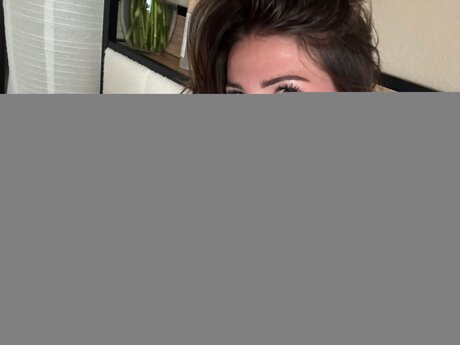 Nacktes geleaktes OnlyFans-Foto von Poutyky