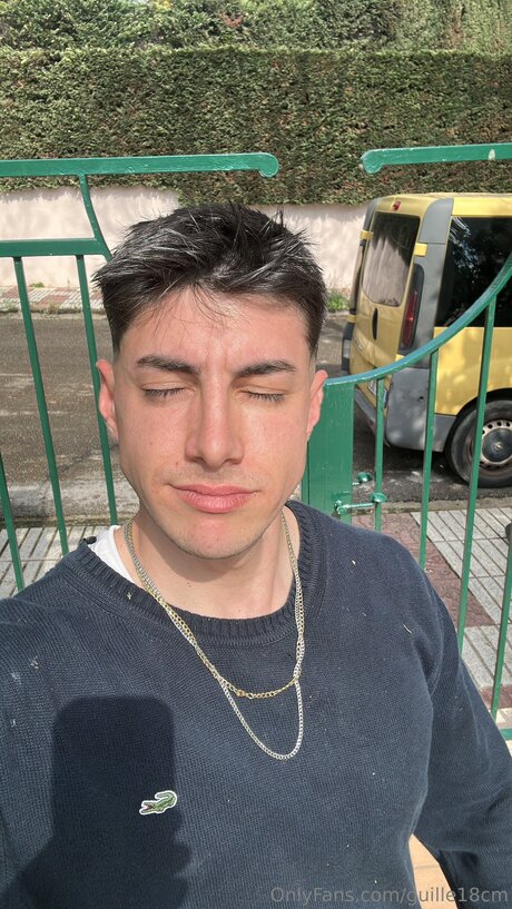 Nacktes geleaktes OnlyFans-Foto von Guille18cm