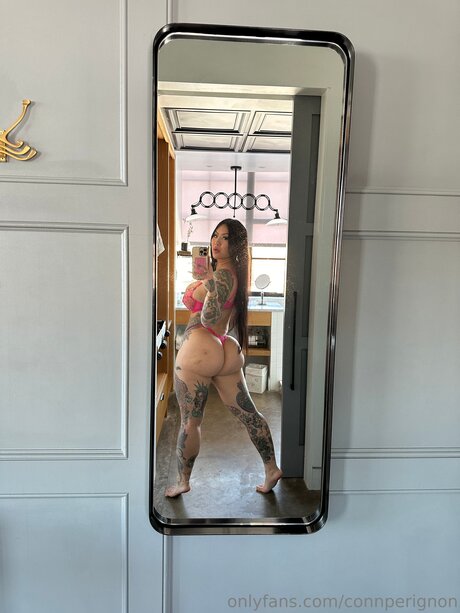 Nacktes geleaktes OnlyFans-Foto von Connperignon