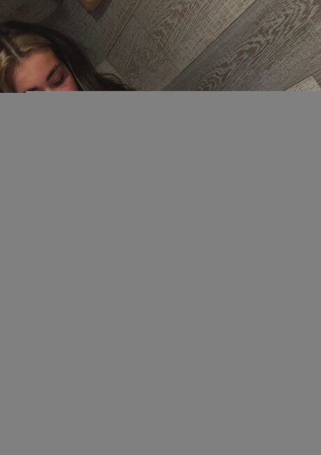Nacktes geleaktes OnlyFans-Foto von Pr1nc3sspeach111free