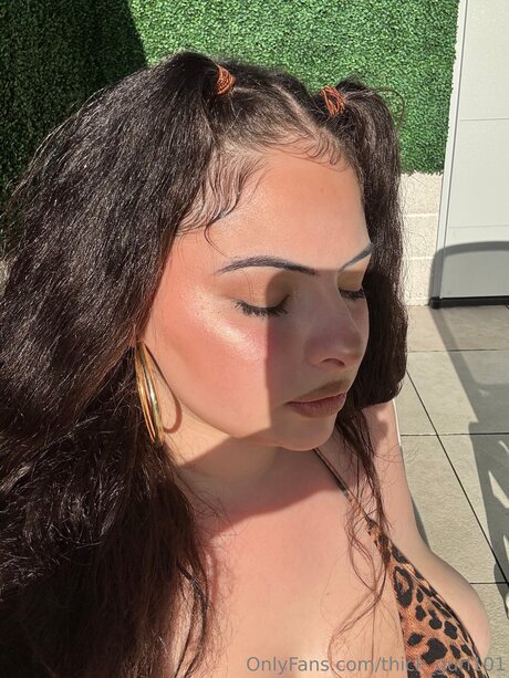 Nacktes geleaktes OnlyFans-Foto von Thick Gurl101
