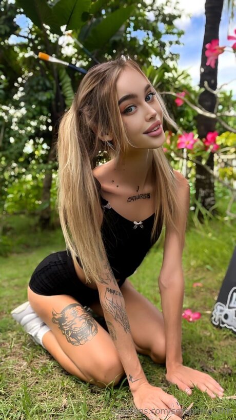 Nacktes geleaktes OnlyFans-Foto von Seraphina Shh