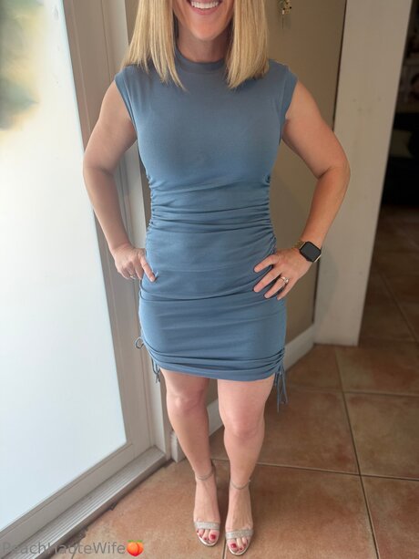 Peachhautewife