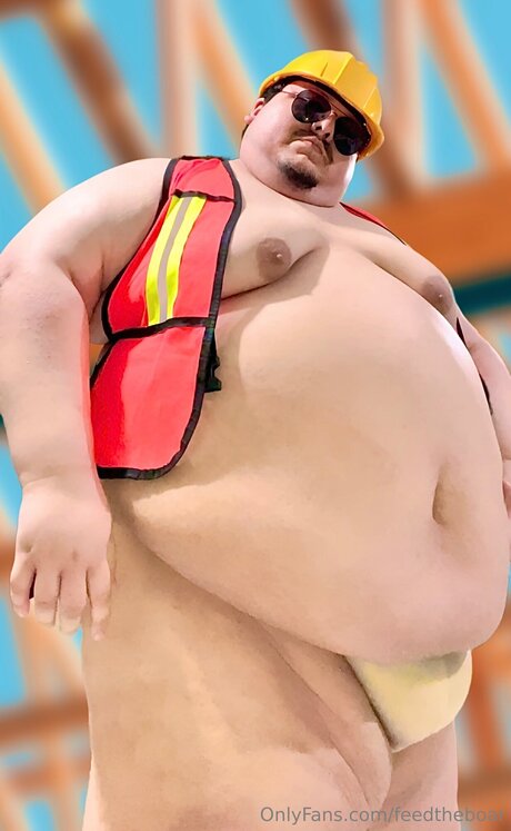 Nacktes geleaktes OnlyFans-Foto von Feedtheboar