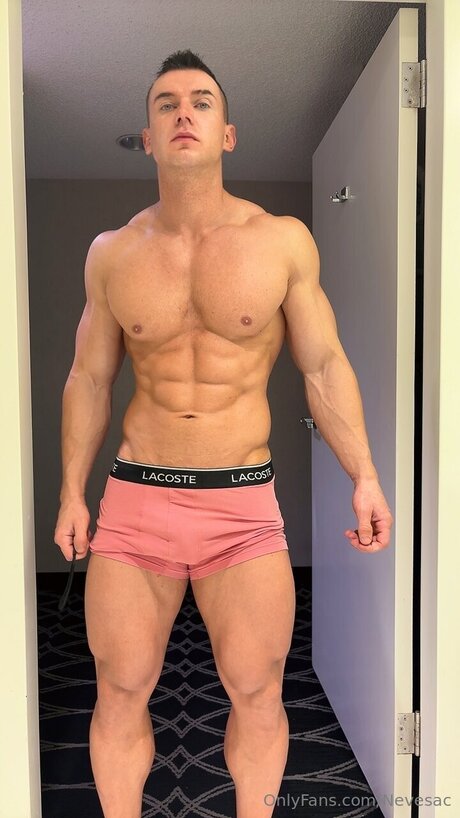 Nacktes geleaktes OnlyFans-Foto von Nevesac1