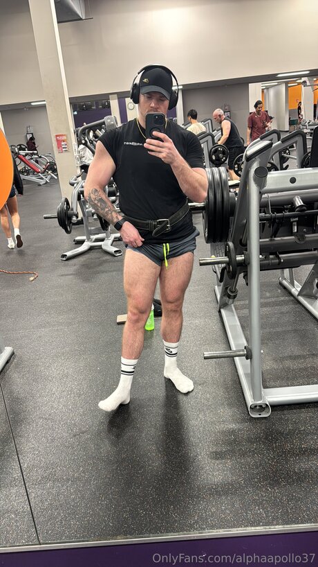 Nacktes geleaktes OnlyFans-Foto von Alphaapollo37