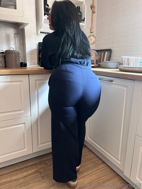 Nacktes geleaktes OnlyFans-Foto von Galadriel69