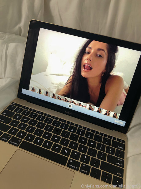 Nacktes geleaktes OnlyFans-Foto von Daniella Lopez