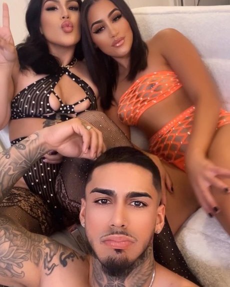Nacktes geleaktes OnlyFans-Foto von Kotta