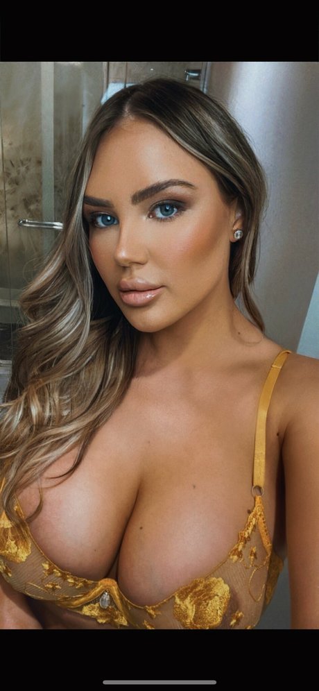 Nacktes geleaktes OnlyFans-Foto von Mel Eeeelll