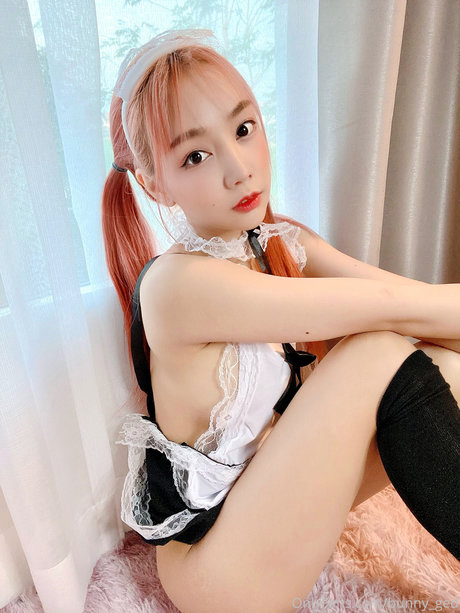 Nacktes geleaktes OnlyFans-Foto von Bunnyged