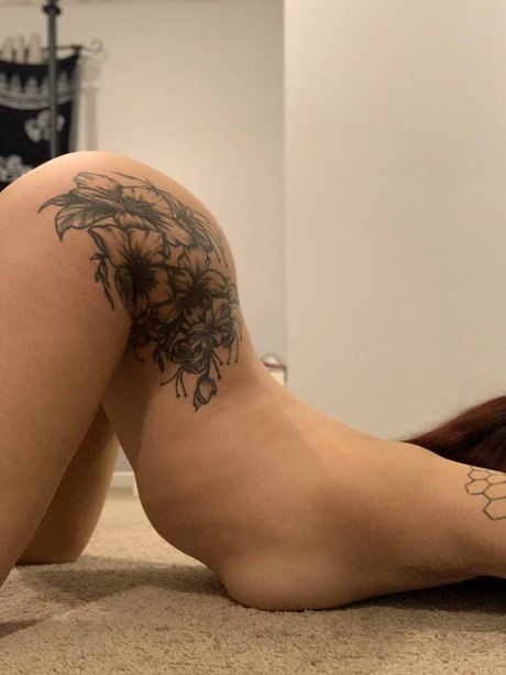 Nacktes geleaktes OnlyFans-Foto von Dolce