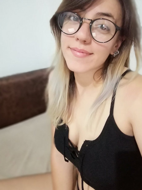 Nacktes geleaktes OnlyFans-Foto von Kanchhi