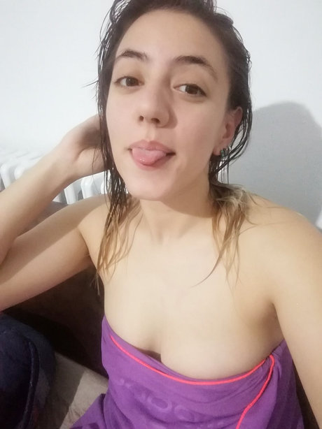 Nacktes geleaktes OnlyFans-Foto von Kanchhi