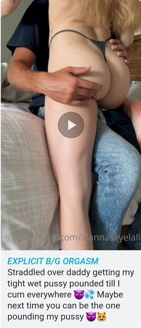 Nacktes geleaktes OnlyFans-Foto von Alanna Laliberte