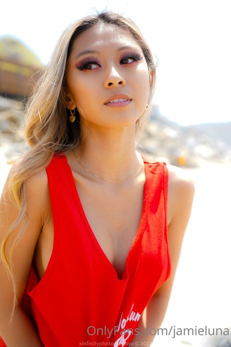 Nacktes geleaktes OnlyFans-Foto von Jamie Luna