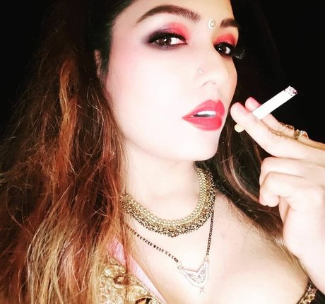 Zoya Rathore