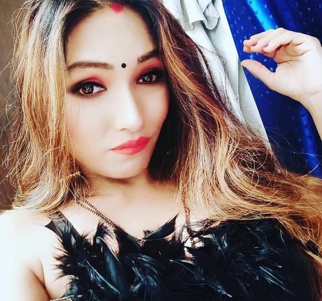 Zoya Rathore