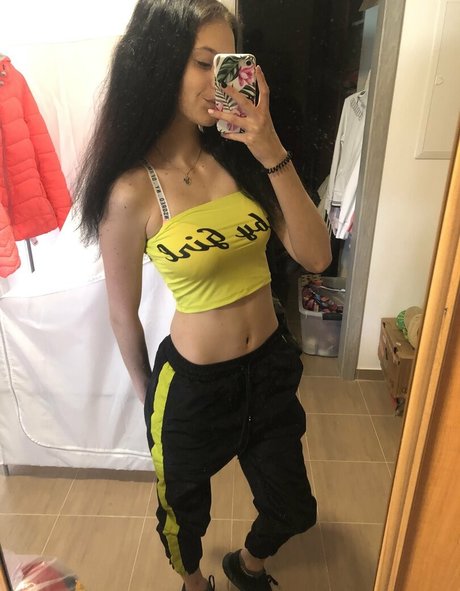 Nacktes geleaktes OnlyFans-Foto von Zuzaninka1