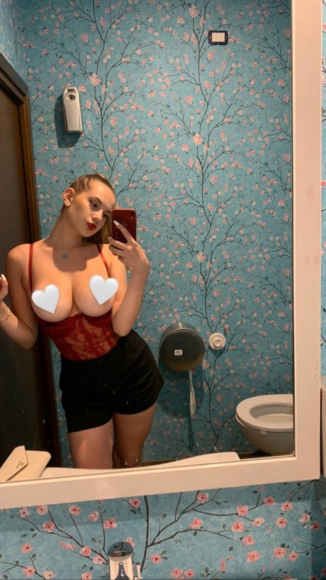 Nacktes geleaktes OnlyFans-Foto von Laura Sommaruga