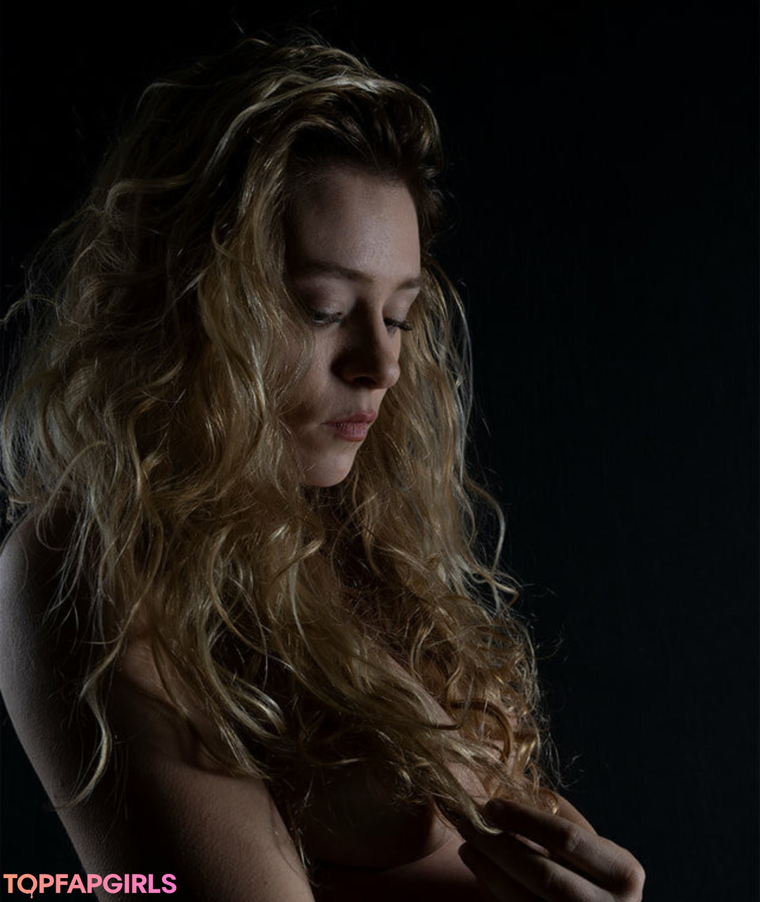 Nacktes geleaktes OnlyFans-Foto von Alice Antoinette #1465
