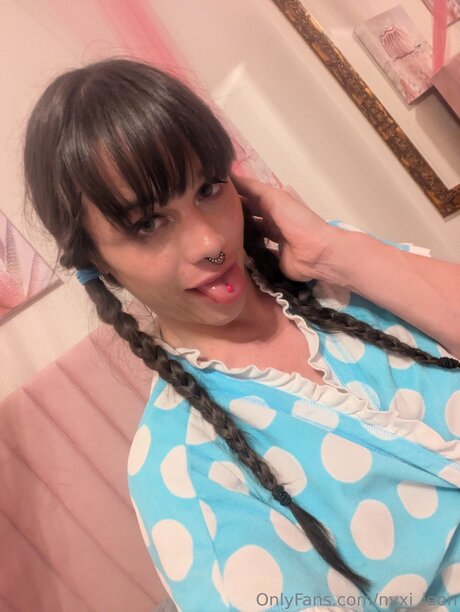 Nyxi Leon