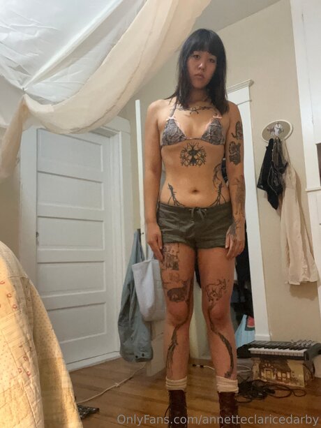 Nacktes geleaktes OnlyFans-Foto von Annetteclaricedarby