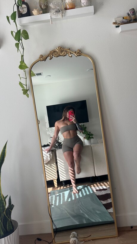 Nacktes geleaktes OnlyFans-Foto von Chloecreamss