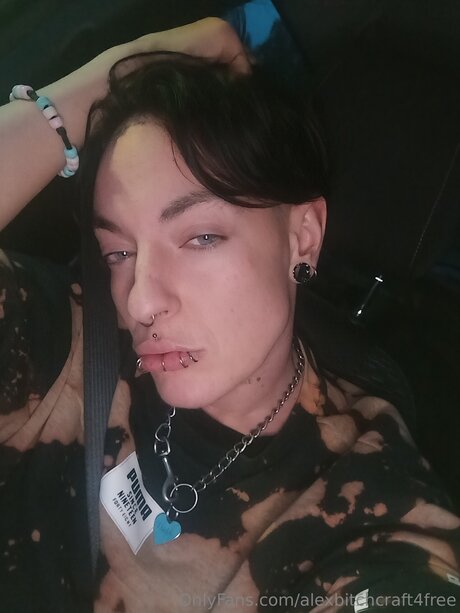 Alexbitchcraft4free