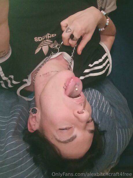 Alexbitchcraft4free