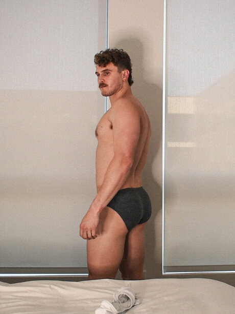 Nacktes geleaktes OnlyFans-Foto von Thomas Mathew M