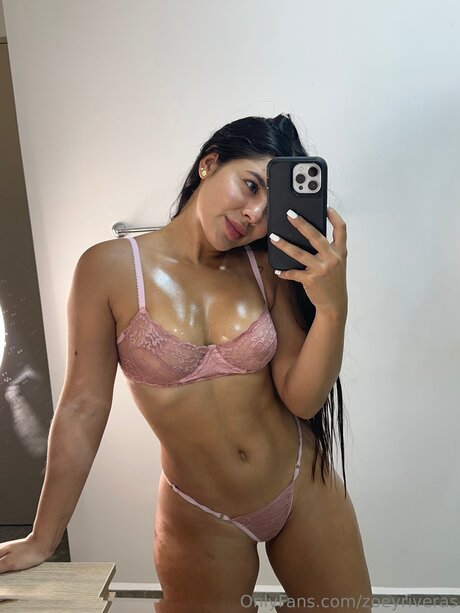 Zoeyriveras
