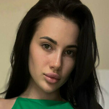 Nacktes geleaktes OnlyFans-Foto von Nadi Va