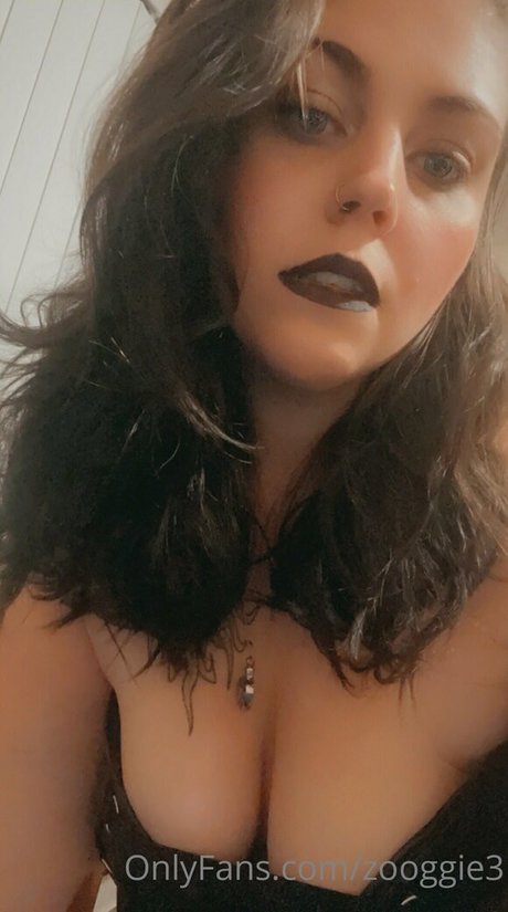 Nacktes geleaktes OnlyFans-Foto von Zooggie3