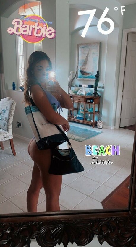 Zoey Kouskousakis