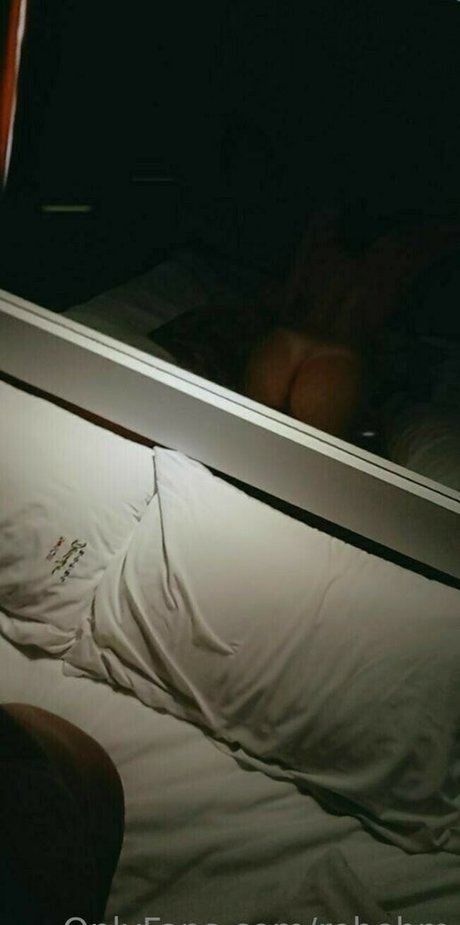 Nacktes geleaktes OnlyFans-Foto von Rebeca Burgos