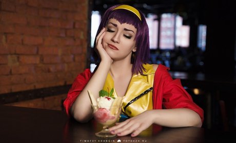 Zoe Volf Cosplay