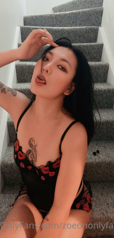 Nacktes geleaktes OnlyFans-Foto von Zoeononlyfans
