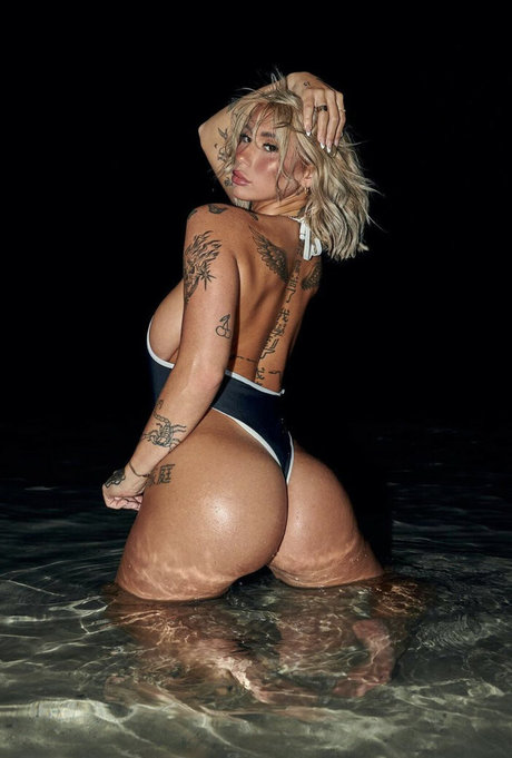 Nacktes geleaktes OnlyFans-Foto von Zoe Consagra