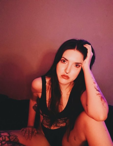 Nacktes geleaktes OnlyFans-Foto von Zeppelin Heart