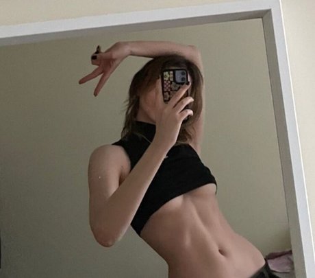 Nacktes geleaktes OnlyFans-Foto von Granitsysterty