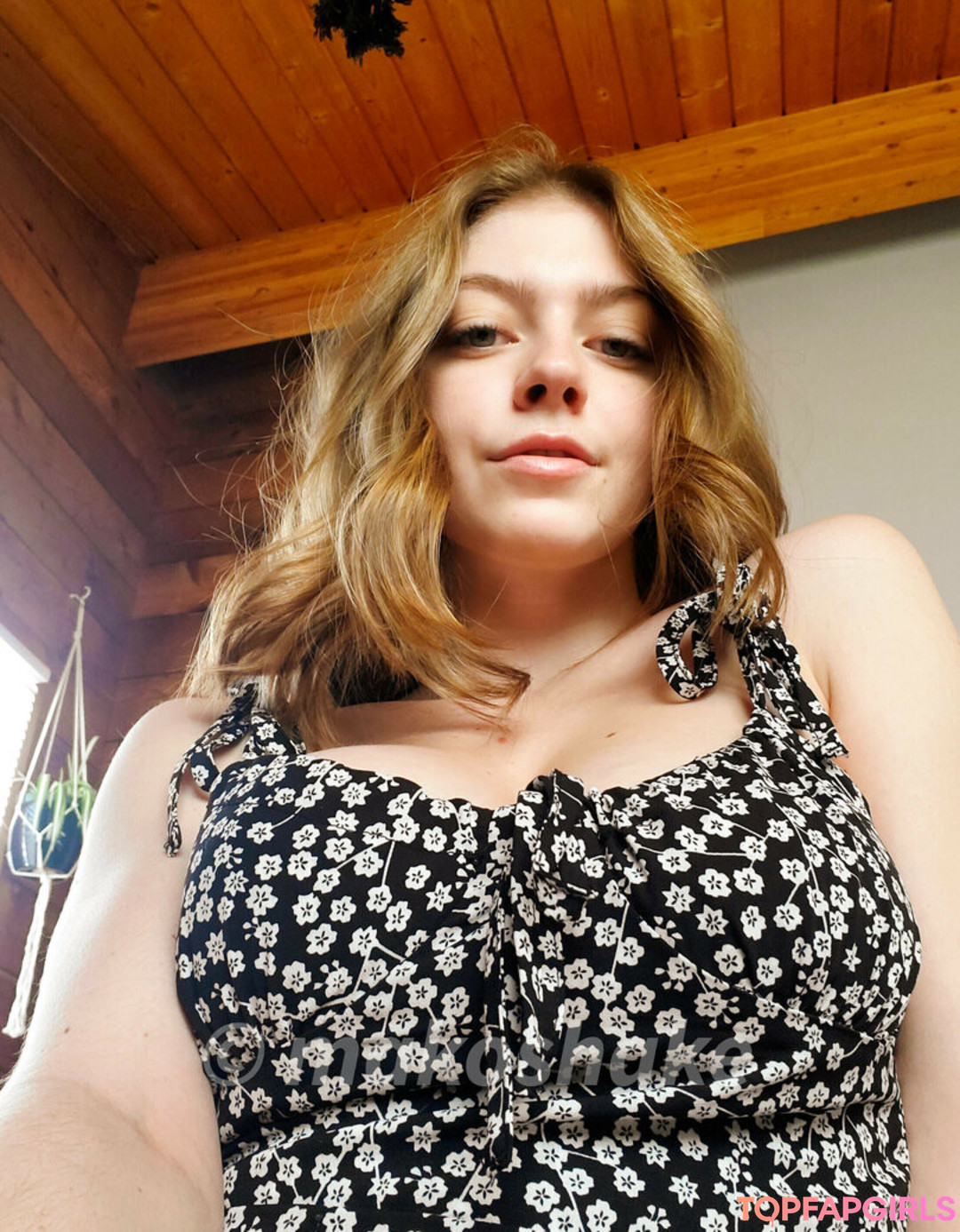 Nacktes geleaktes OnlyFans-Foto von Makoshake #1051