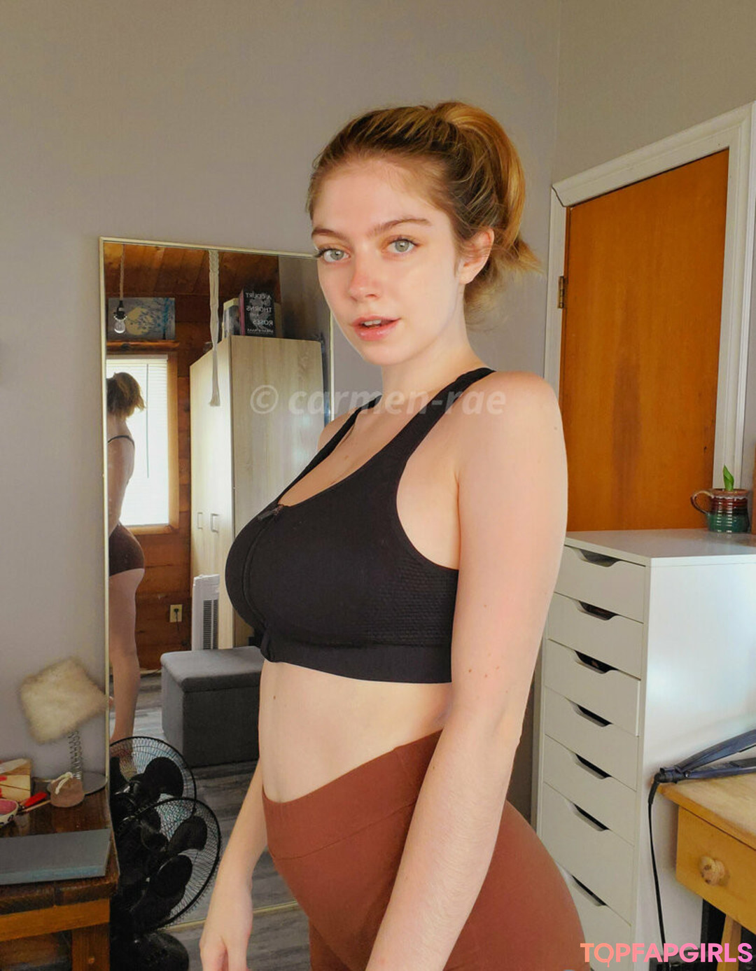 Nacktes geleaktes OnlyFans-Foto von Makoshake #1577