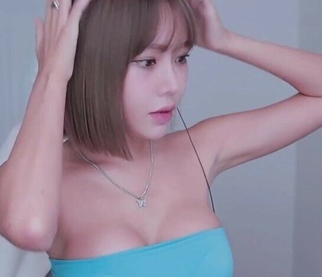 Yoon Chae Ah