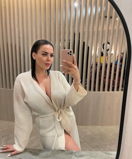 Nacktes geleaktes OnlyFans-Foto von Ghizlanexoxo