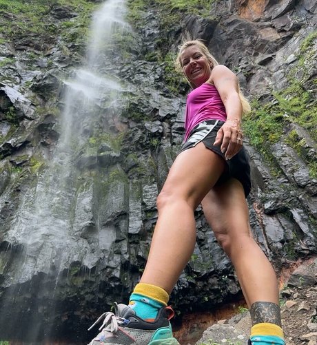 Nacktes geleaktes OnlyFans-Foto von Babs Kijewski