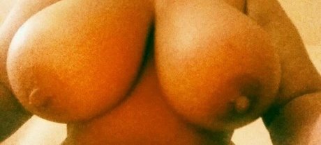 Nacktes geleaktes OnlyFans-Foto von Bbw Jojo Exotic