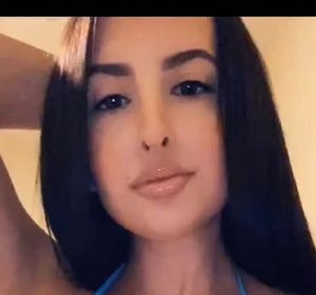 Nacktes geleaktes OnlyFans-Foto von Abbyvouz