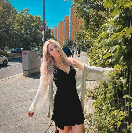 Nacktes geleaktes OnlyFans-Foto von Jennyan