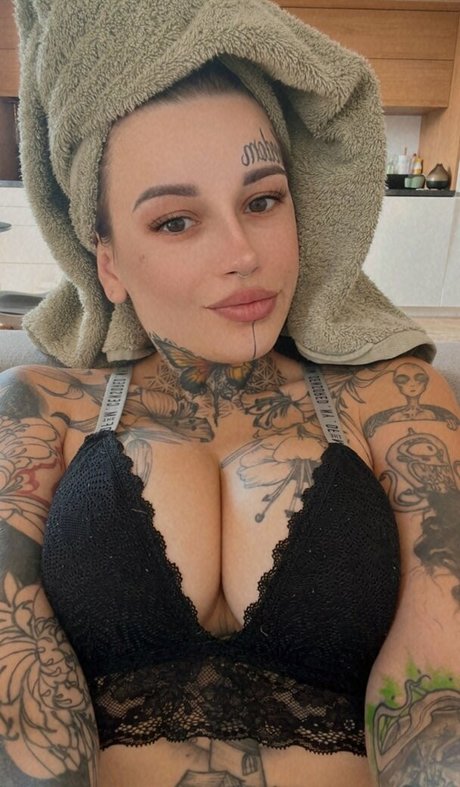 Nacktes geleaktes OnlyFans-Foto von Dryadaa